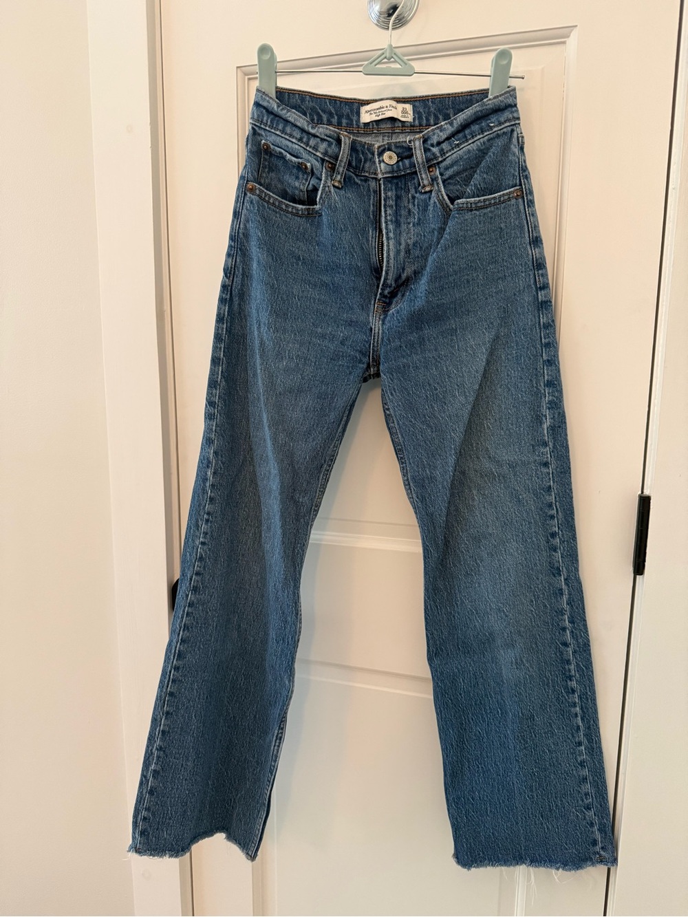 American Eagle Classic High-Rise Wide-Leg Women's Jeans - Blue size 23 (000)